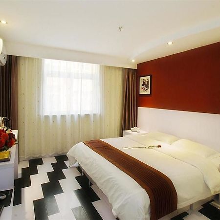 Xi'An Hometown Runtu Business Hotel 外观 照片