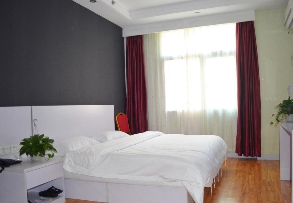 Xi'An Hometown Runtu Business Hotel 外观 照片